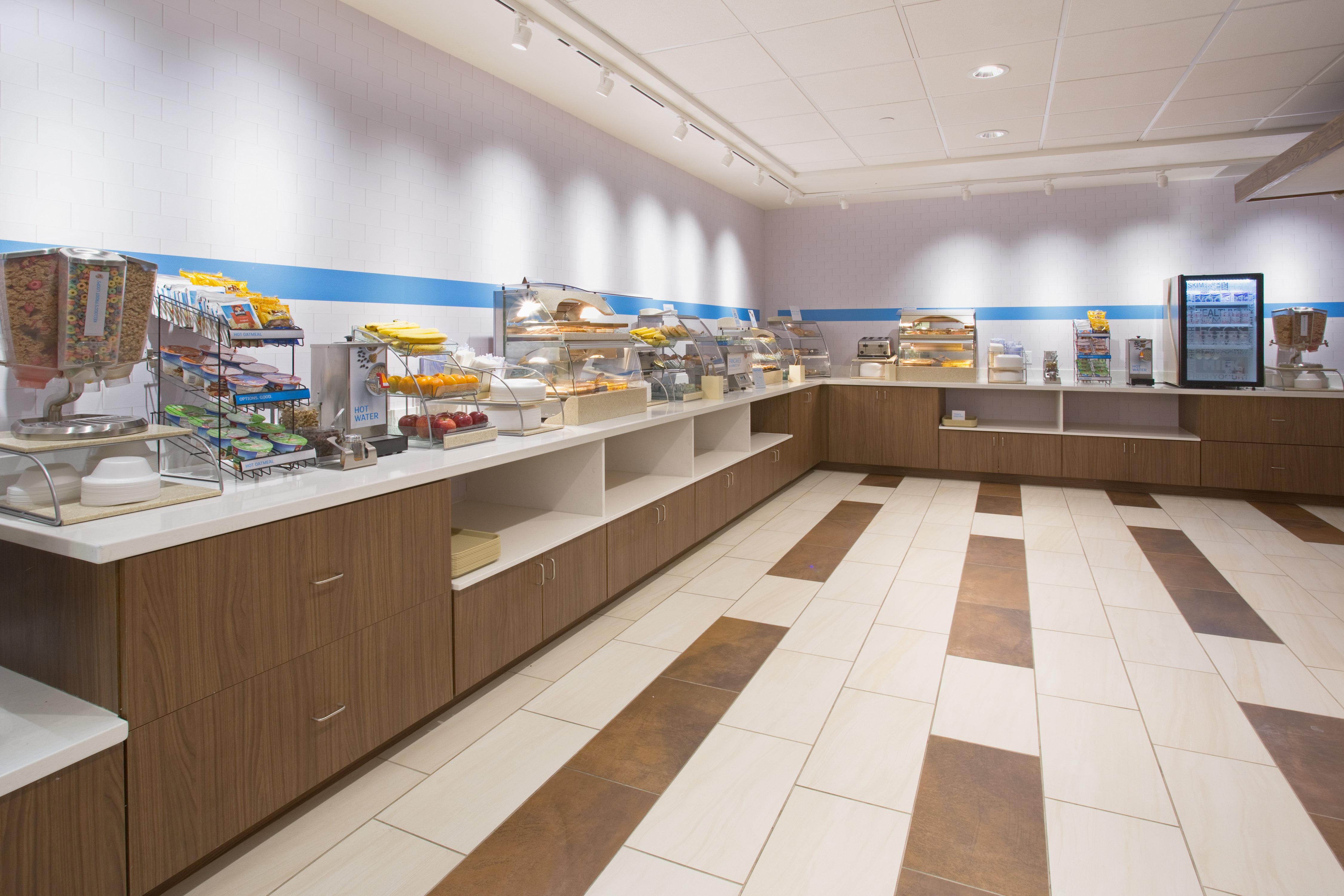 Holiday Inn Express & Suites - Marshalltown By Ihg Luaran gambar