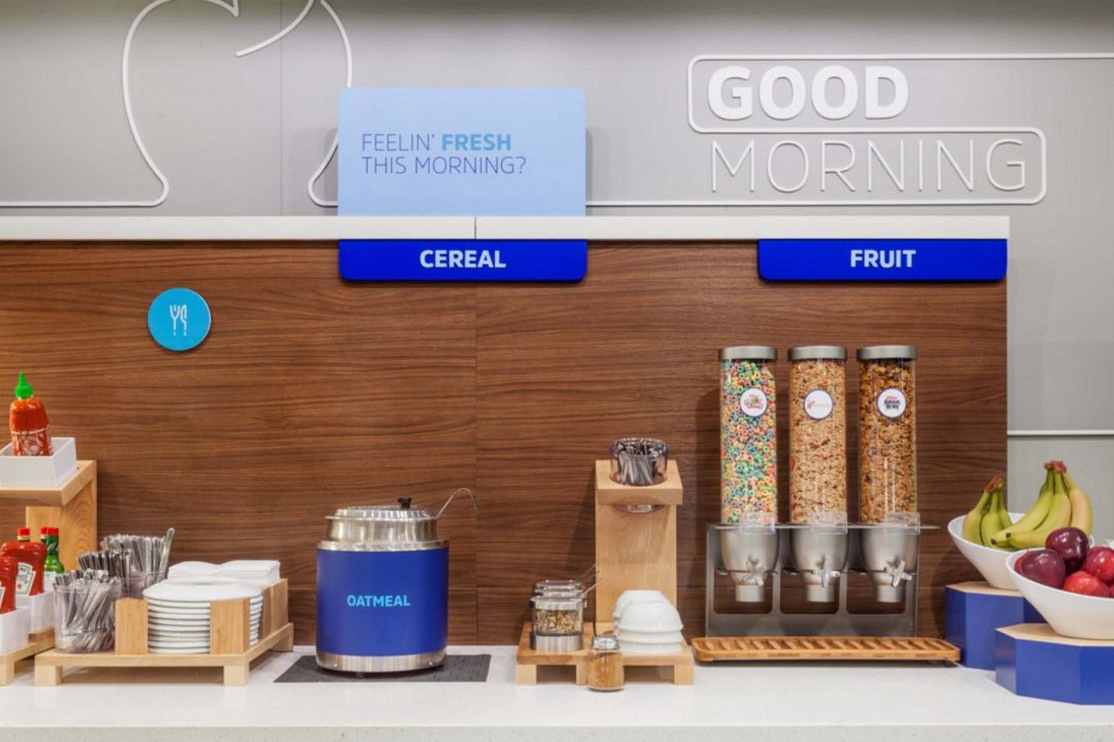 Holiday Inn Express & Suites - Marshalltown By Ihg Luaran gambar