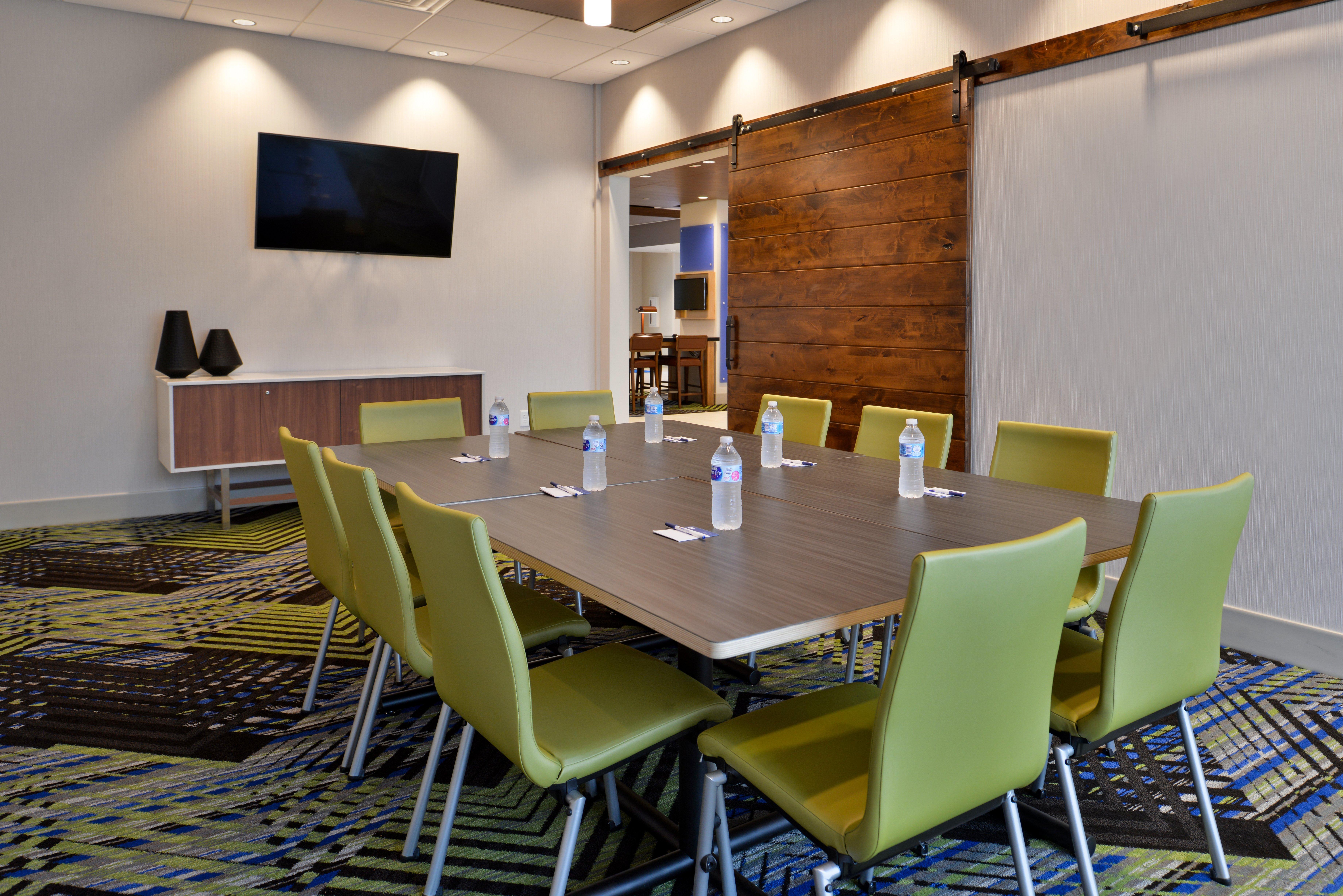 Holiday Inn Express & Suites - Marshalltown By Ihg Luaran gambar