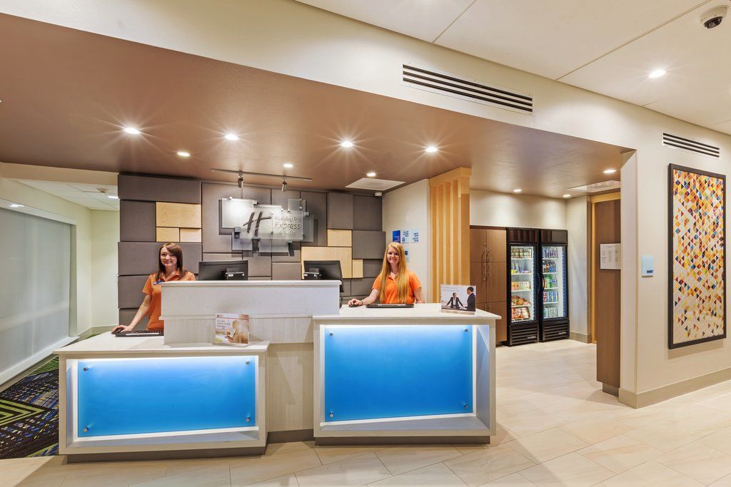 Holiday Inn Express & Suites - Marshalltown By Ihg Luaran gambar