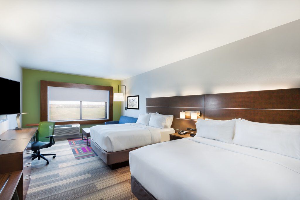 Holiday Inn Express & Suites - Marshalltown By Ihg Luaran gambar