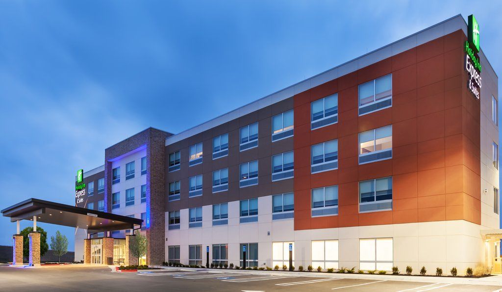 Holiday Inn Express & Suites - Marshalltown By Ihg Luaran gambar